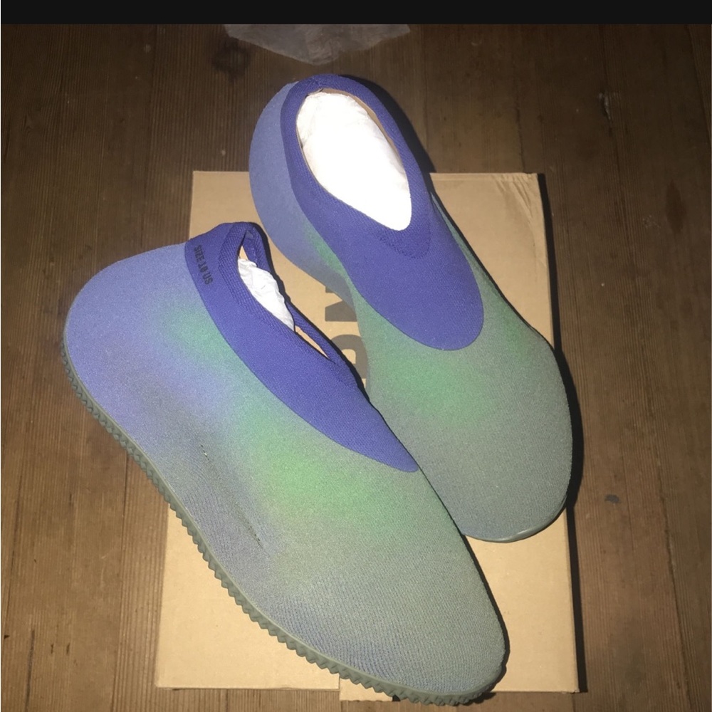 yeezy knit rnr